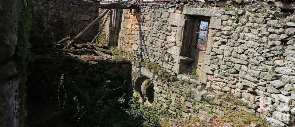 Village house T0 in Mouçós e Lamares of 526 m²