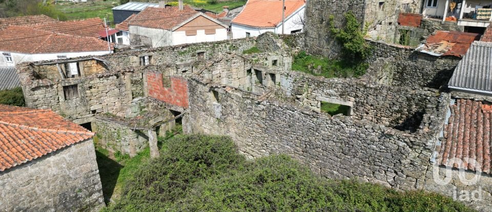 Village house T0 in Mouçós e Lamares of 526 m²