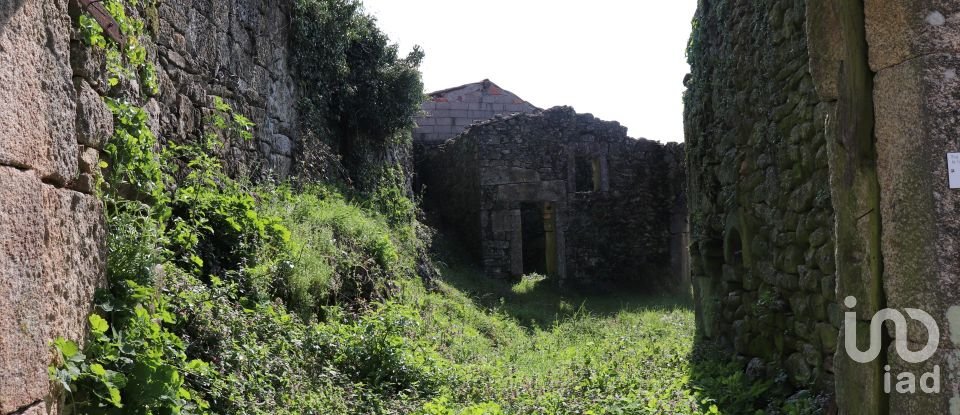 Village house T0 in Mouçós e Lamares of 526 m²