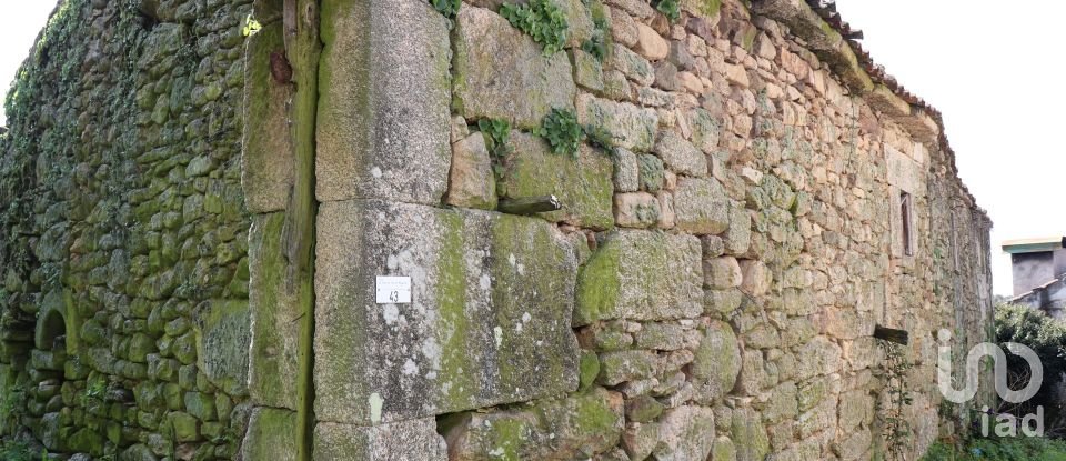 Village house T0 in Mouçós e Lamares of 526 m²