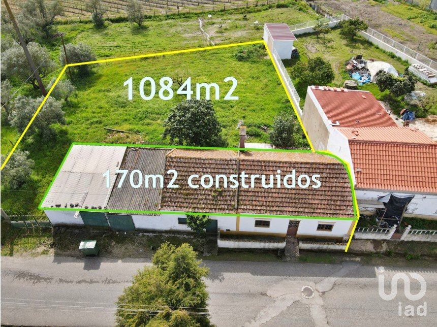 Casa de aldeia T0 em Alcoentre de 59 m²