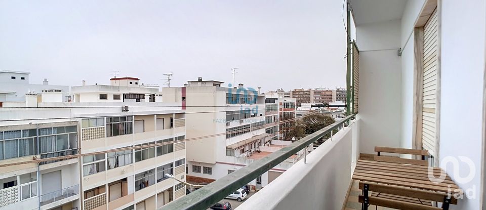 Apartamento T1 em Faro (Sé e São Pedro) de 49 m²