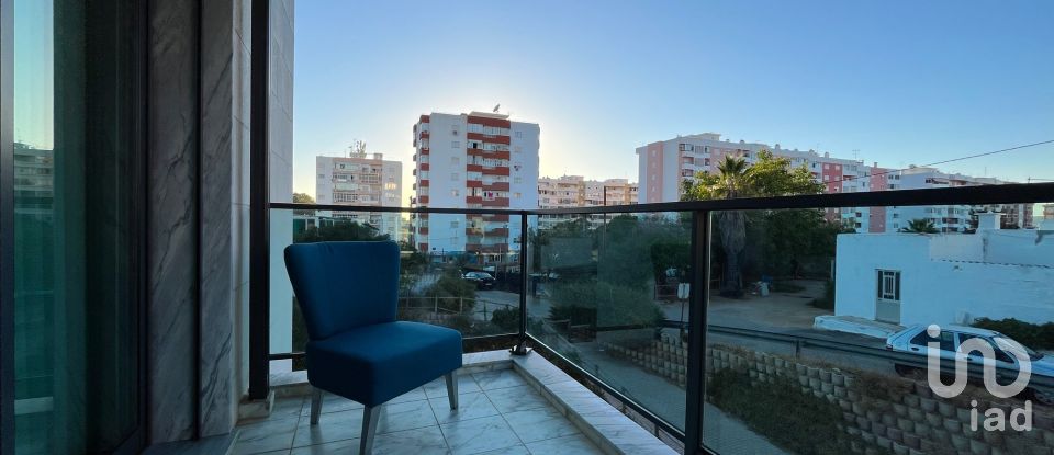 Apartamento T3 em Faro (Sé e São Pedro) de 114 m²