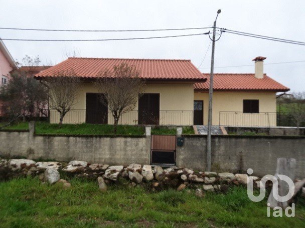 Mansion T3 in Friões of 208 m²