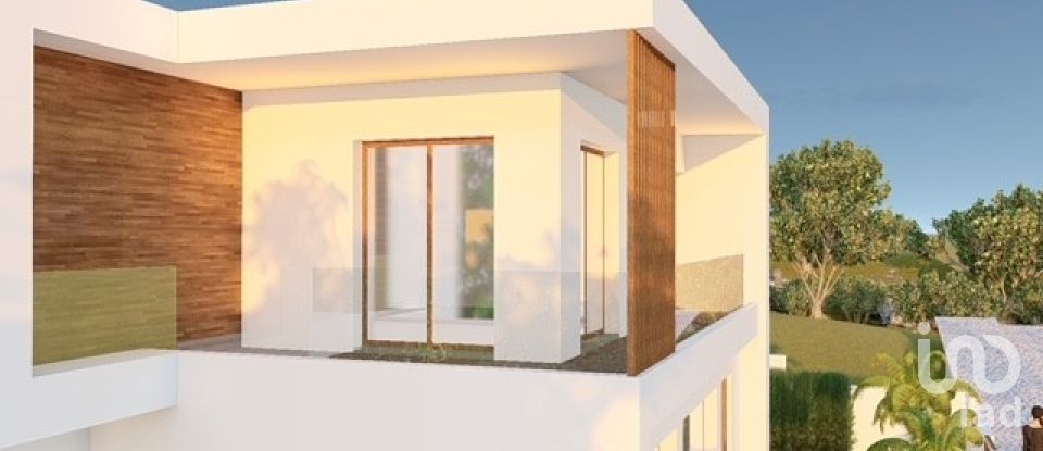 Casa T3 em Santa Maria, São Pedro E Matacães de 216 m²