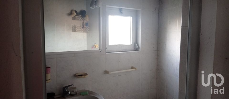 Country home T2 in Lamas e Cercal of 75 m²