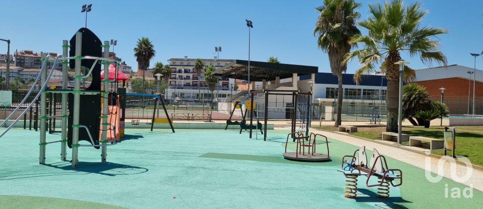 Terreno urbano em Poiares (Santo André) de 1 490 m²