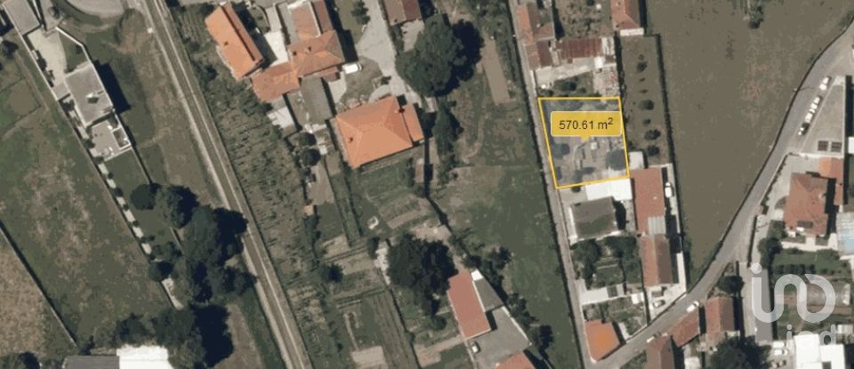 Land in Barcelos, Vila Boa e Vila Frescainha (São Martinho e São Pedro) of 570 m²