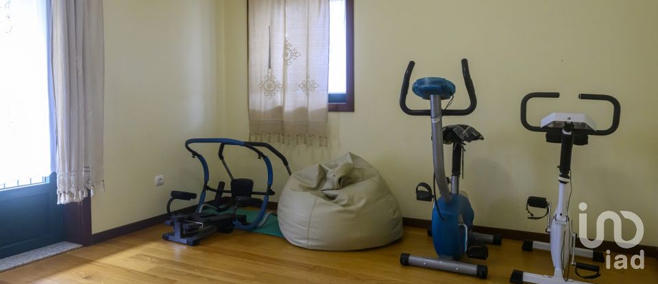 Casa de Campo T4 em Recardães e Espinhel de 299 m²