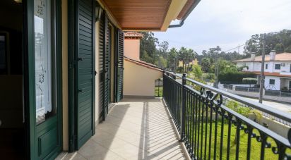 Maison rustique T4 à Recardães e Espinhel de 299 m²