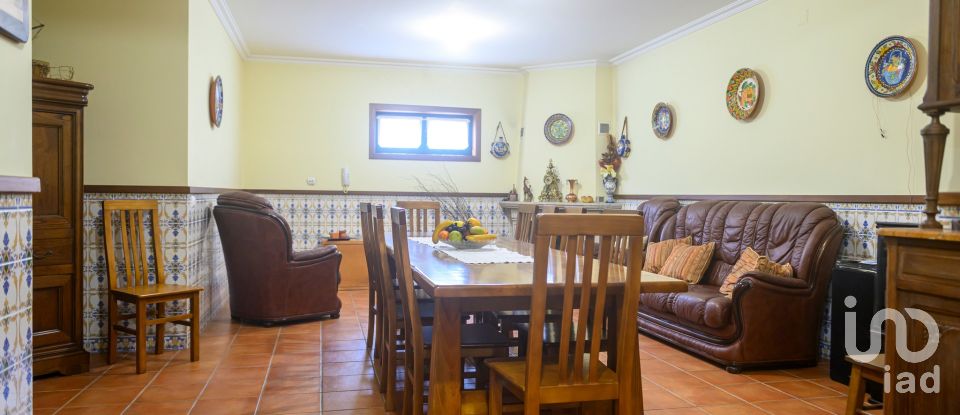 Casa de Campo T4 em Recardães e Espinhel de 299 m²