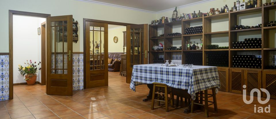 Casa de Campo T4 em Recardães e Espinhel de 299 m²