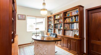 Moradia T5 em Peniche de 290 m²