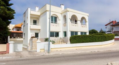 Moradia T5 em Peniche de 290 m²