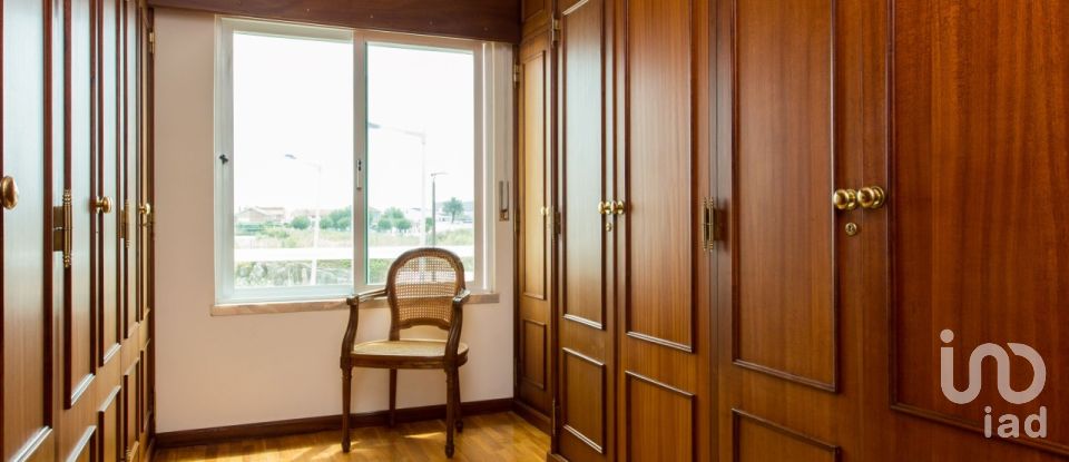 Maison T5 à Peniche de 290 m²