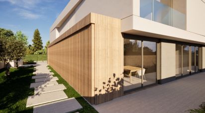 Terrain à Laranjeiro e Feijó de 758 m²