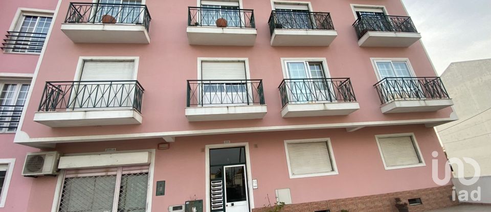Apartment T2 in Pinhal Novo of 100 m²