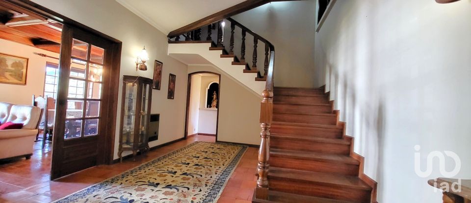 Casa / Villa T5 em Sangalhos de 1 004 m²