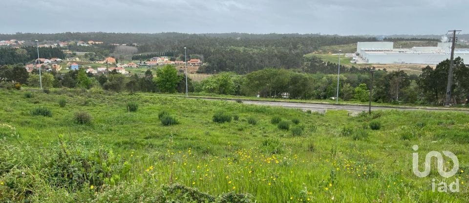 Terreno urbano em Oliveira do Bairro de 463 m²