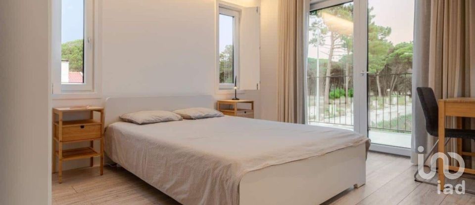 Terreno urbano em Oliveira do Bairro de 463 m²