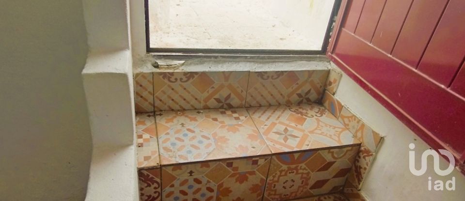 Traditional house T3 in Loulé (São Clemente) of 141 m²