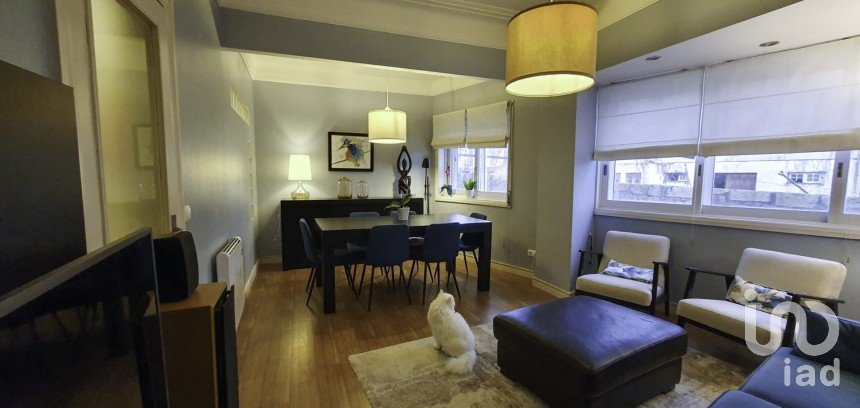 Maison traditionnelle T6 à Ramalde de 300 m²