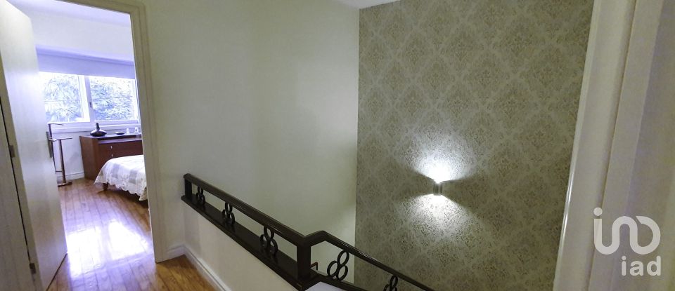 Maison traditionnelle T6 à Ramalde de 300 m²