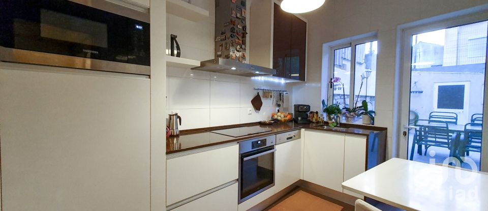 Maison traditionnelle T6 à Ramalde de 300 m²