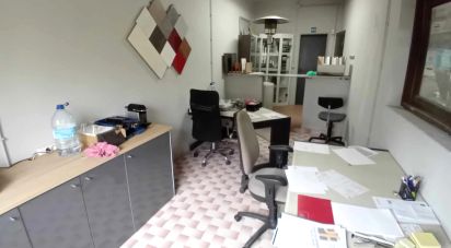 Boutique/Local commercial à Paderne de 473 m²