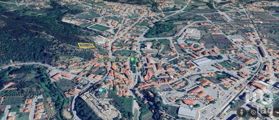 Building plot in Miranda do Corvo of 3,860 m²