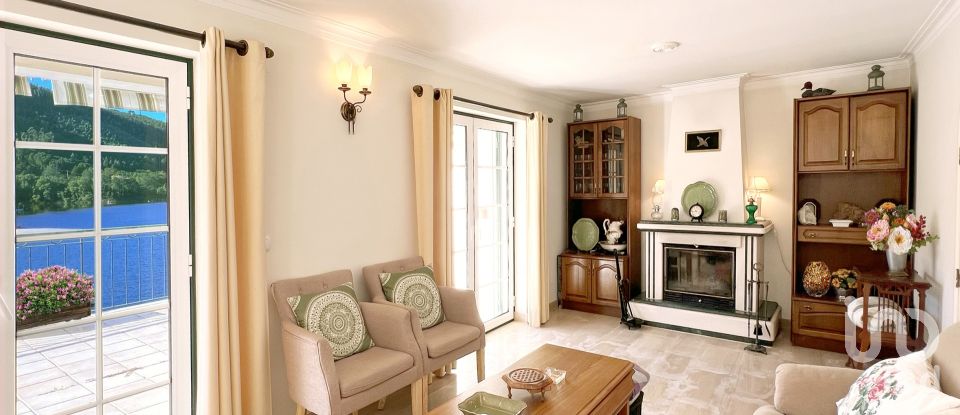 Casa de Campo T4 em Nossa Senhora do Pranto de 260 m²