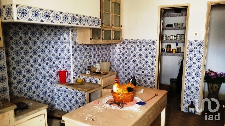 Traditional house T4 in Bombarral e Vale Covo of 194 m²