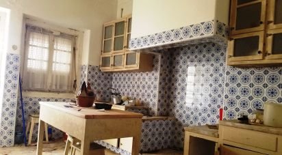 Maison traditionnelle T4 à Bombarral e Vale Covo de 194 m²