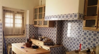 Maison traditionnelle T4 à Bombarral e Vale Covo de 194 m²