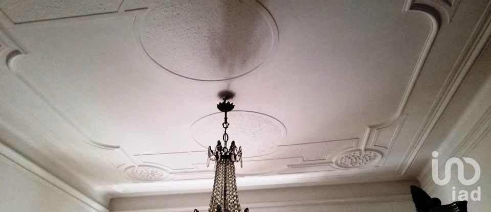 Traditional house T4 in Bombarral e Vale Covo of 194 m²