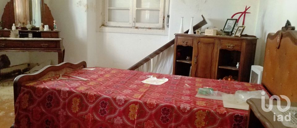 Traditional house T4 in Bombarral e Vale Covo of 194 m²