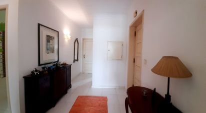 Apartamento T2 em Azurara de 103 m²