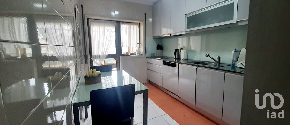 Appartement T2 à Azurara de 103 m²