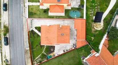 House T4 in Foz do Arelho of 208 m²
