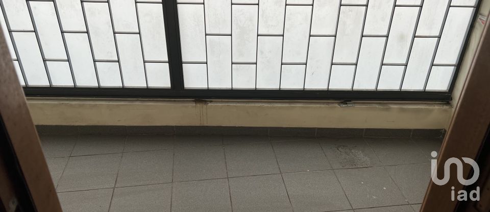 Loja / Estabelecimento Comercial em Mafamude e Vilar do Paraíso de 300 m²