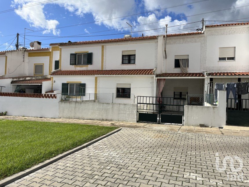 Casa tradicional T3 em Alcácer do Sal (Santa Maria do Castelo e Santiago) e Santa Susana de 110 m²