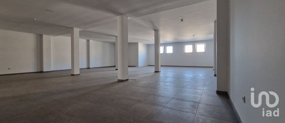 Surface diverse à Viseu de 1 680 m²