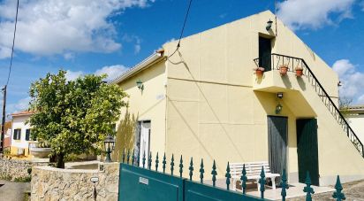 House T3 in Lamas e Cercal of 162 m²