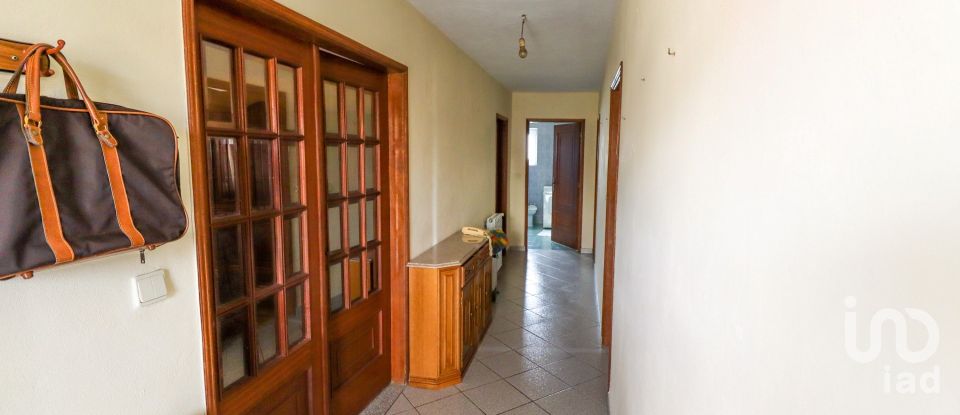 Lodge T3 in Planalto de Monforte (Oucidres e Bobadela) of 162 m²
