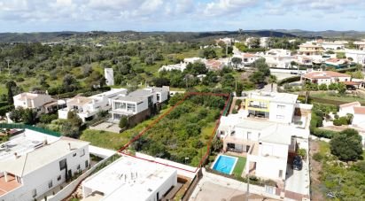Building land in Mexilhoeira Grande of 960 m²