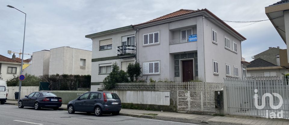 Casa / Villa T4 em Aldoar, Foz Do Douro E Nevogilde de 340 m²