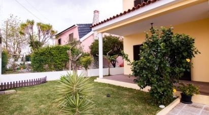 Maison T4 à Fernão Ferro de 165 m²