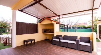 Maison T4 à Fernão Ferro de 165 m²