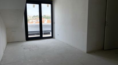 Appartement T2 à Leiria, Pousos, Barreira e Cortes de 83 m²