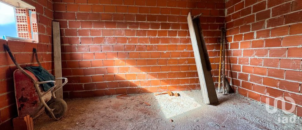 Maison T4 à Pataias e Martingança de 400 m²